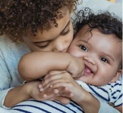 enfants-souriants-rayon-de-soleil